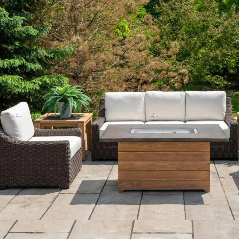 Mesa Sofa by Lloyd Flanders