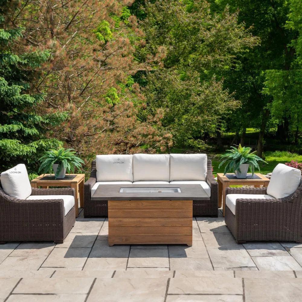 Mesa Sofa by Lloyd Flanders