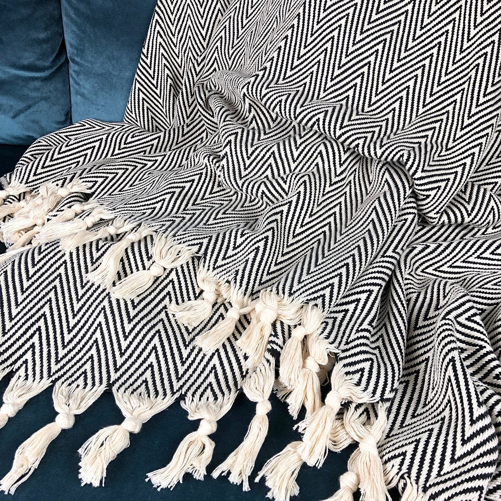 Elysian Chunky Chevron Turkish Throw